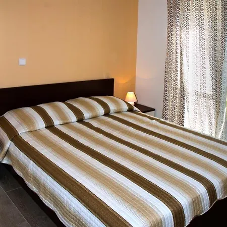 Hotel Apartements Dom 4*